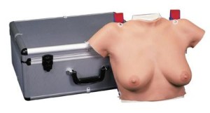 Model do badania piersi w walizce