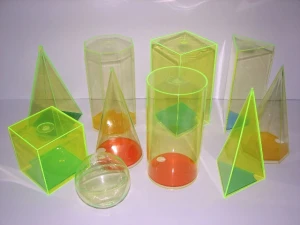 Wysokie bryły geometryczne przeźroczyste 10 szt. 