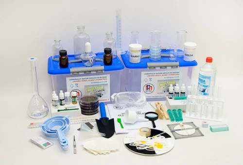 Rozbudowany zestaw dydaktyczny do badania jakości wody, gleby i powietrza