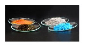 Świat Chemii – zestaw 10 efektownych doświadczeń z instrukcją wideo