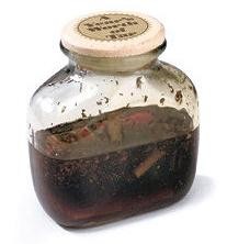 Słoik płynu tytoniowego