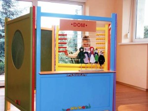 Teatrzyk kukiełkowy wielofunkcyjny